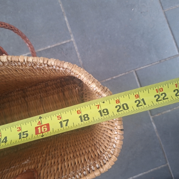 Woven Straw Tote Bag with Brown Leather Pocket - Picture 5 of 7